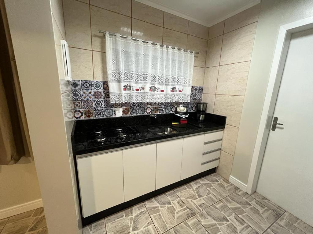 Residencial Bernardo 1 Dormitorio Florianópolis Εξωτερικό φωτογραφία